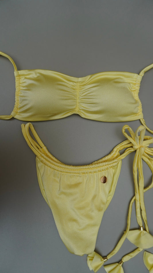 Panty mar Amarillo claro satinado