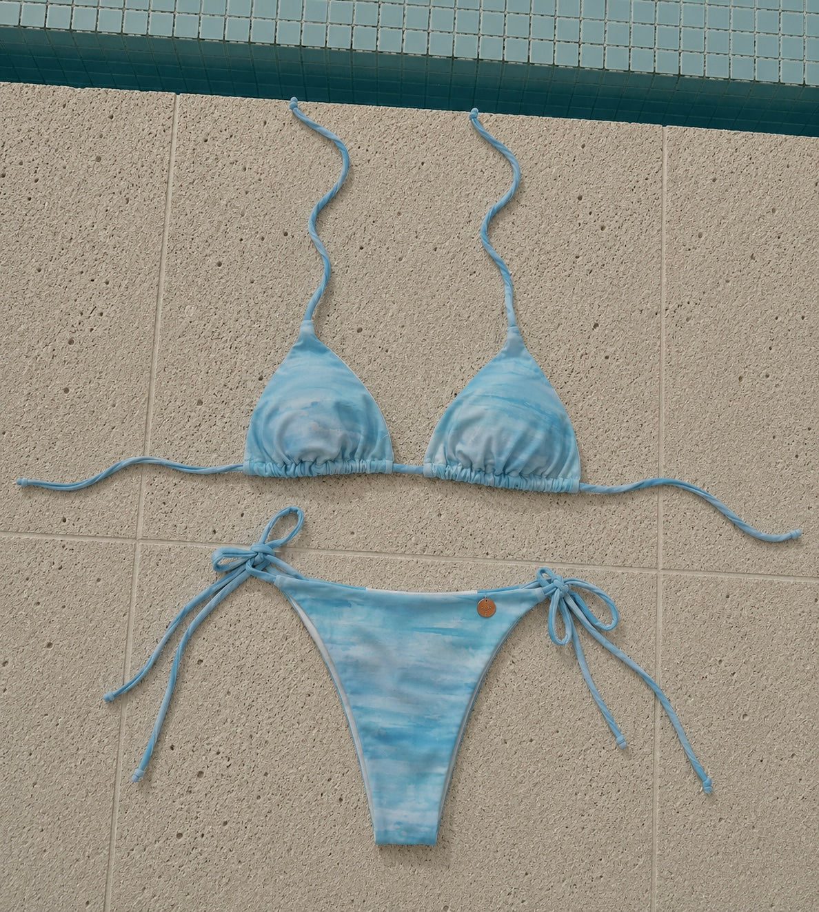 Bikini para bronceo estampado aura