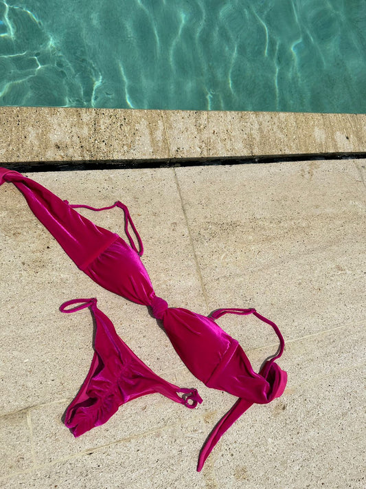 Panty azucena magenta velvet.