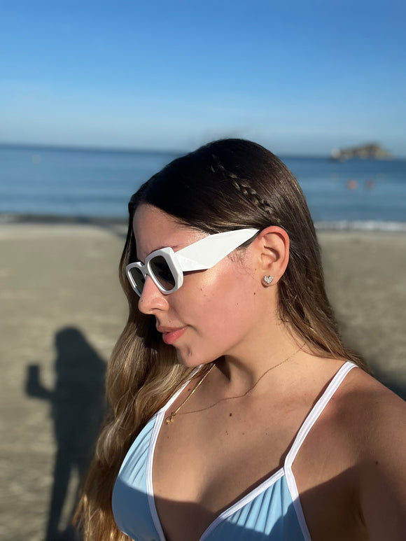 Gafas de sol asimétricas